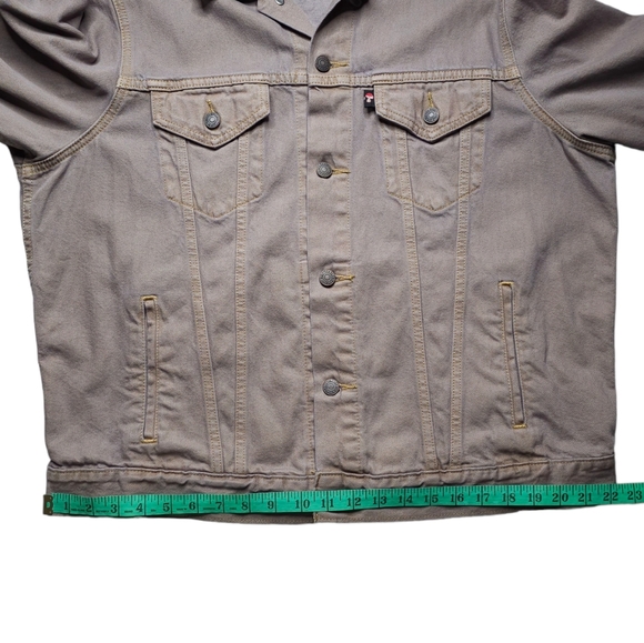 *** SOLD *** Levi's Limited Edition Vintage Style Trucker Mushroom Denim Jacket - Picture 4 of 15